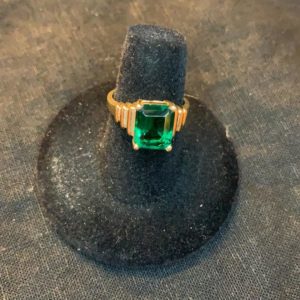 The Emerald Star Golden Ring