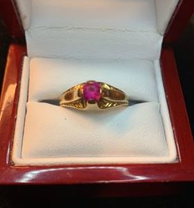 Blood Ruby Gold ring